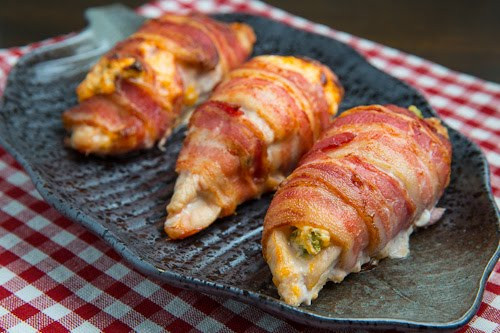Csirkemell - Baconbe göngyölt csípős csirkemell